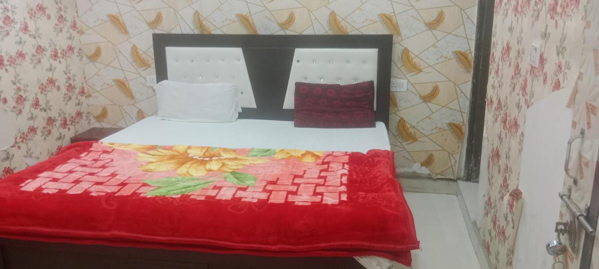 Raj Rajeswari Dharmshala Hotel Ayodhya Luaran gambar